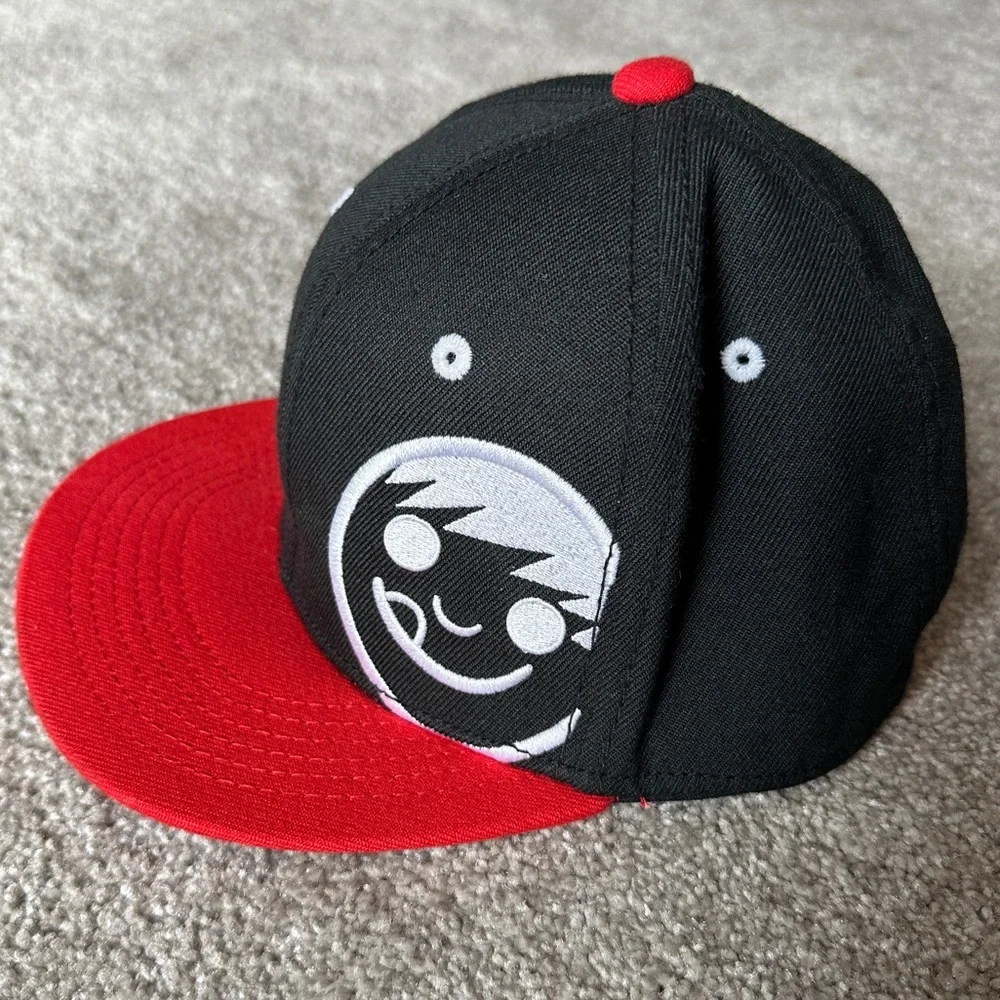 Like New NEFF Corpo Youth Snapback Adjustable Back Hat. Red, black & white